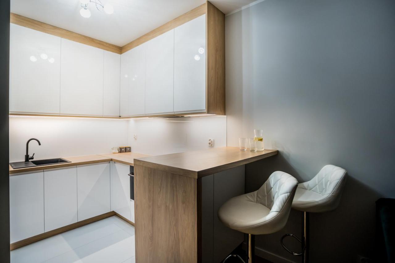 Resinest Apartamenty Jurowiecka J15 Bialystok Exterior photo